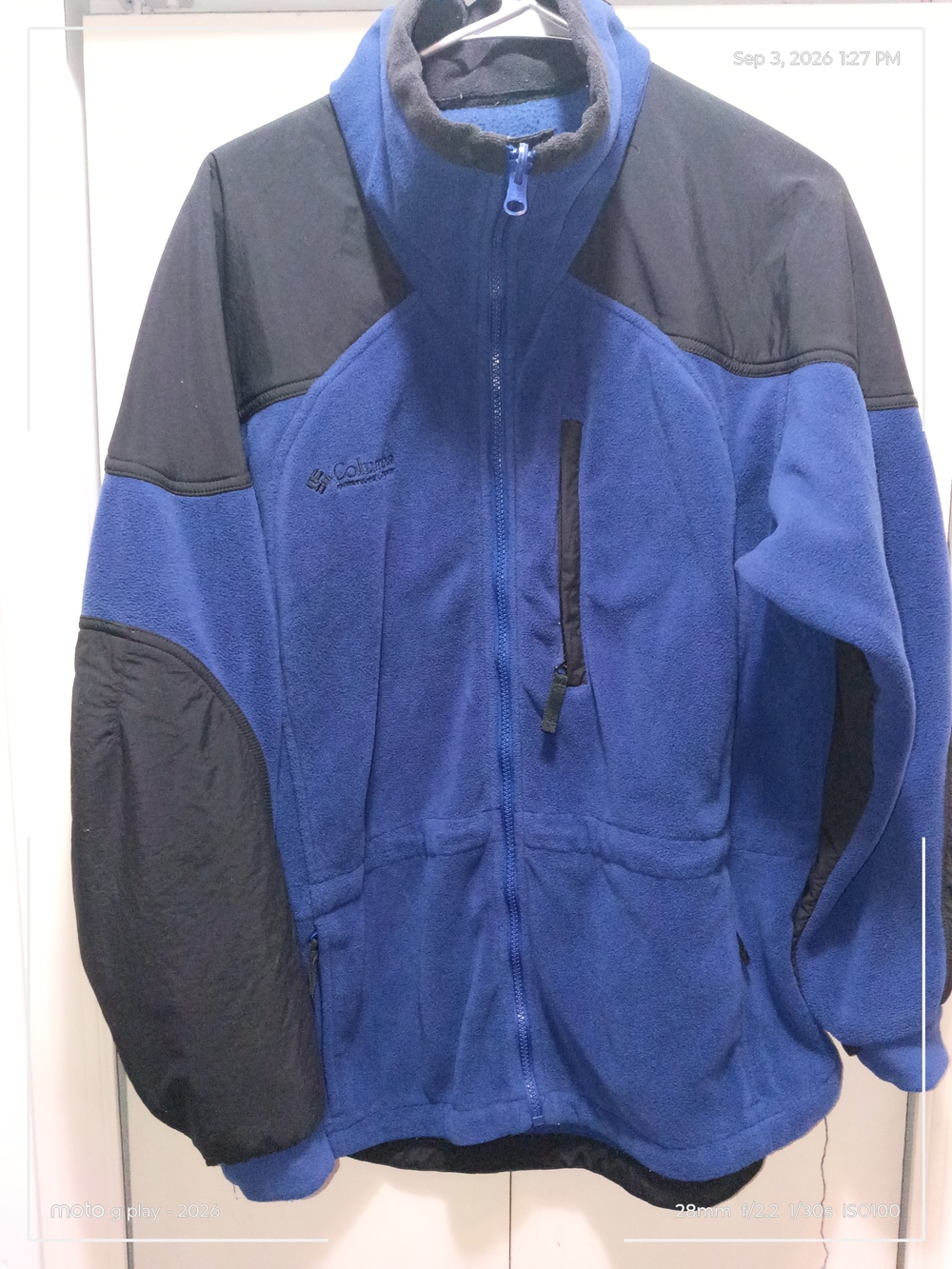 Columbia Women's Blue and Black Insulated Fleece Jacket